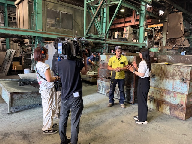 テレビ静岡 室伏アナ 武村鋳造所・工場長 テレビ静岡 室伏アナ 武村鋳造所・工場長